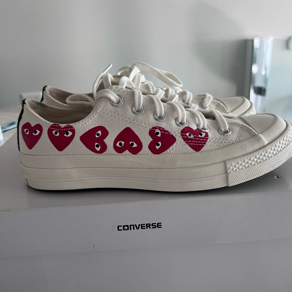 COMME DES GARÇONS PLAY
Off-White Converse Edition - Picture 4 of 6